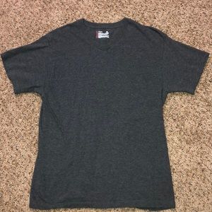 Hanes gray tshirt